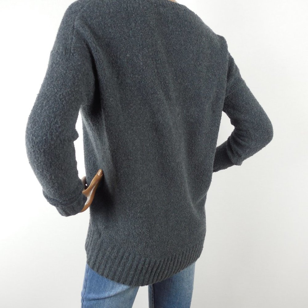 EXPRESS Top XS Casual Gray Boucle Sweater Hi/Low - Picture 6 of 10